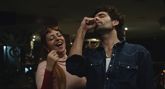 4ª SESIÓN OFICIAL DE CORTOMETRAJES 4ª SESIÓN OFICIAL DE CORTOMETRAJES